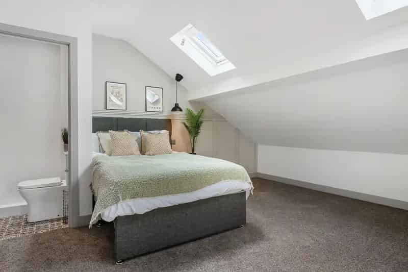 1 Bedroom House Share Room to Rent