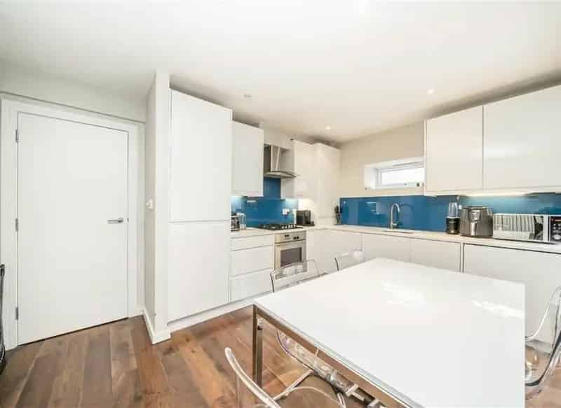 One Bedroom Apartment near Borough Market London Bridge
