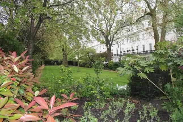 Terraced House for Sale in Chester Square Belgravia London