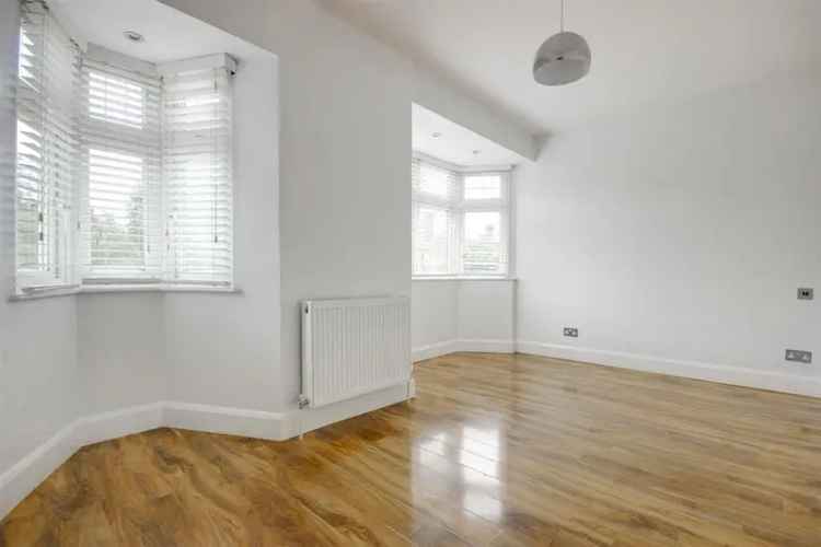  For Rent in Clay Hill, London, England