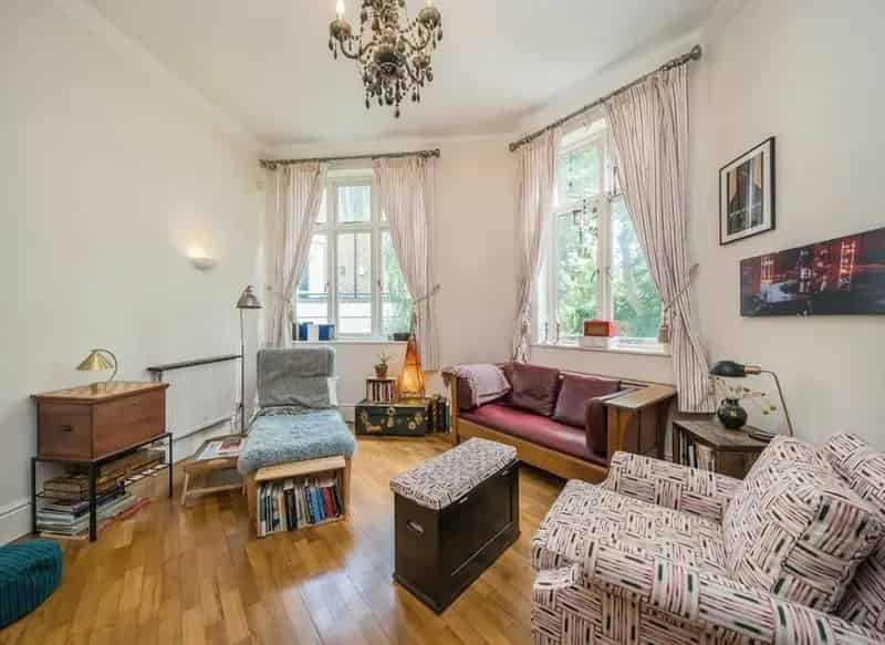 Two-Bedroom Property in Irving Mews with Private Balcony and Excellent Transport Links
