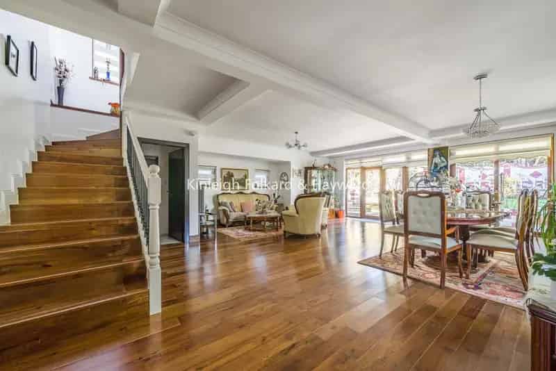 House For Sale , London, England