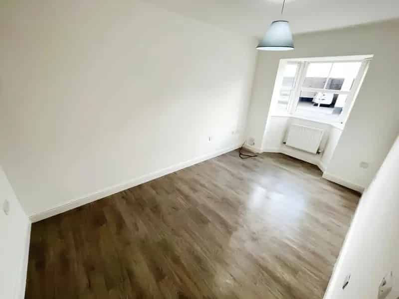 3 Bedroom Mid Terrace House to Rent Stoke-on-Trent