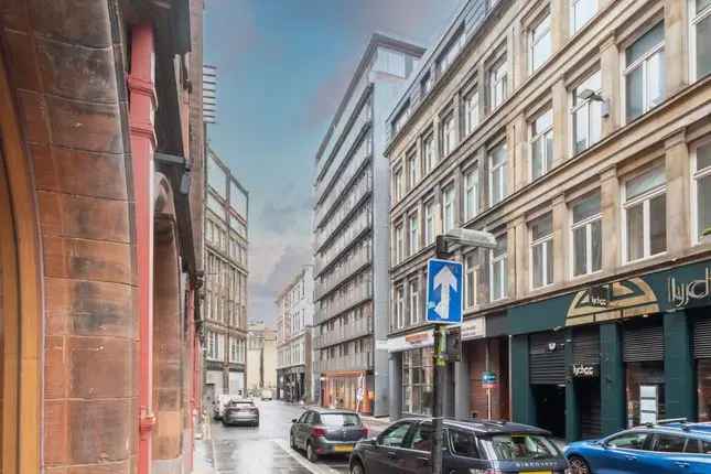 Flat to rent in Mitchell Street, City Centre, Glasgow G1