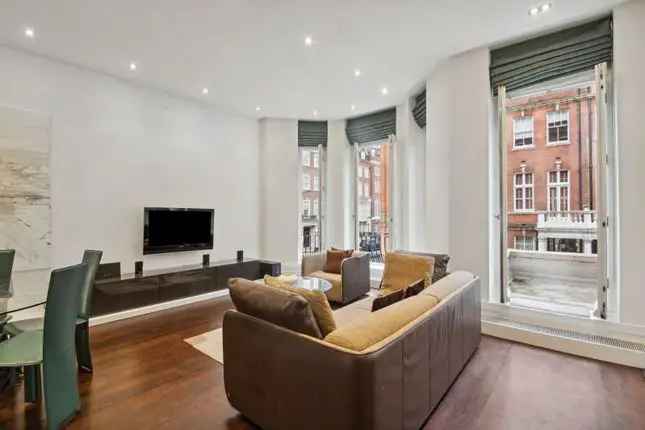 Flat for sale in Park Street, Mayfair W1K