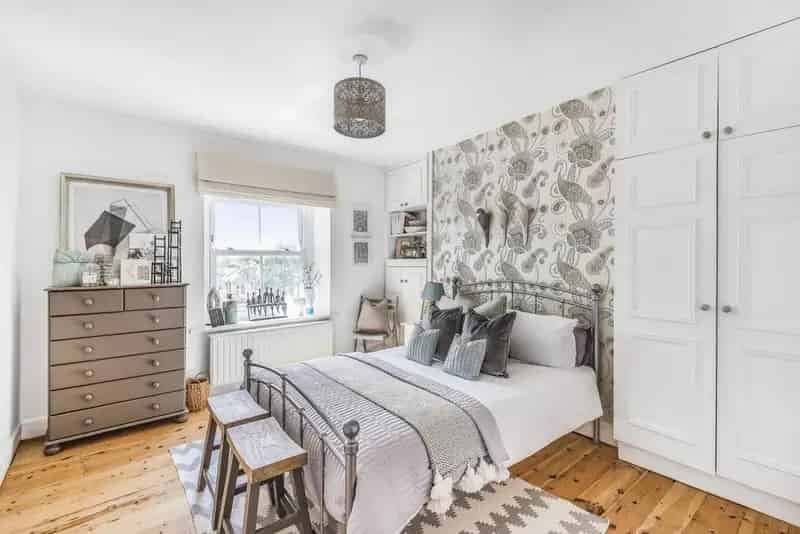 Top Floor Flat near Tooting Bec Common
