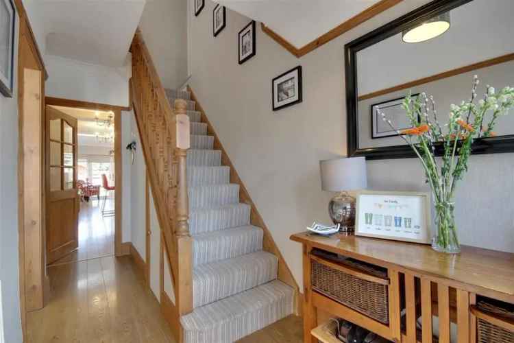4 Bedroom Semi-Detached House for Sale