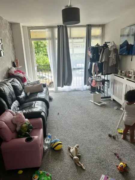 Flat For Rent in Harlow, England