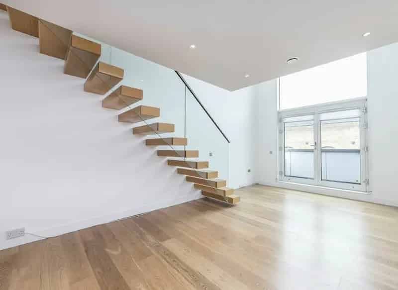 Spacious 1-Bed Mezzanine Apartment Near Tufnell Park Station