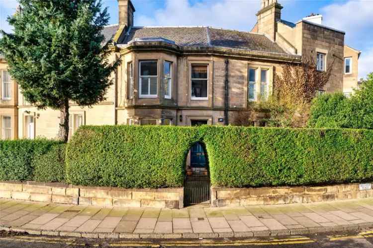 4 Bedroom House for Sale in Edinburgh New Town