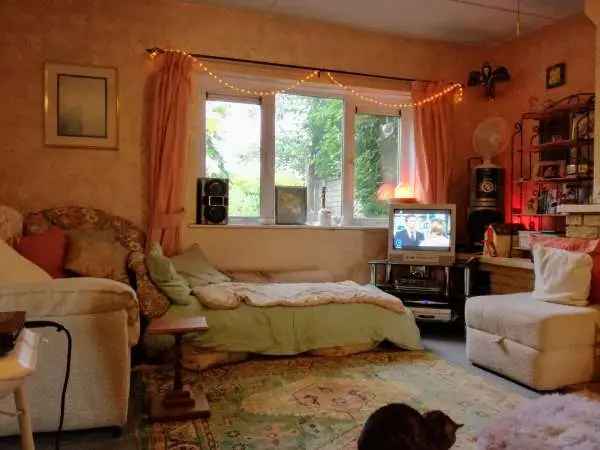 House For Rent in Taunton, England