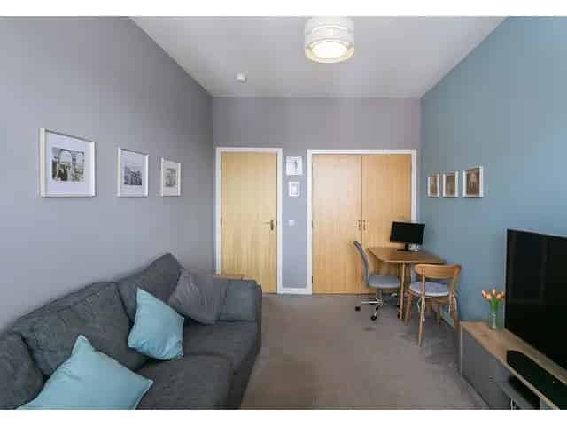1 Bedroom Flat for Sale in Cathcart Glasgow