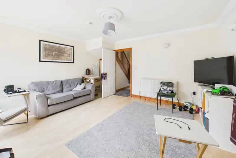 4 Bedroom Terraced House For Sale Near City Centre