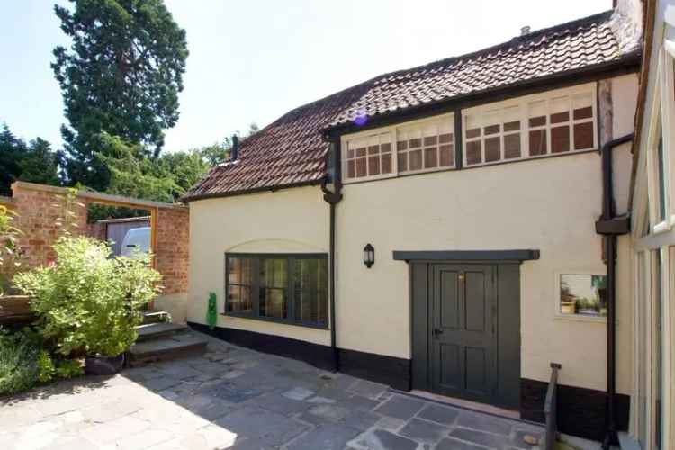 5 Bedroom House Devizes Town Centre Parking Garden Grade II Listed
