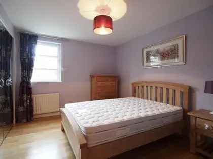 2 Bedroom Furnished Flat Aberdeen - 83m² - Available June 3rd