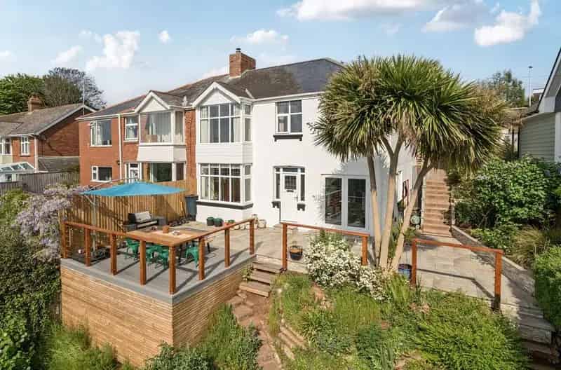 4 Bedroom Semi-Detached House for Sale