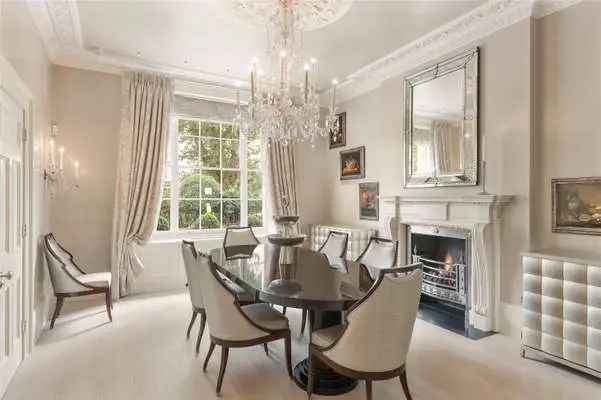 Chester Square, London, SW1W 9HH | Property for sale | Savills