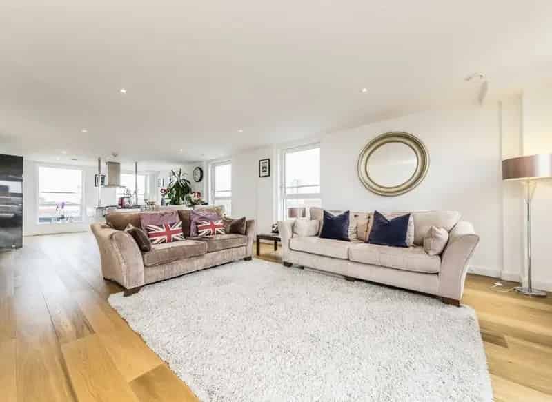 River Thames Penthouse 3 Beds 3 Baths Parking Roof Terrace