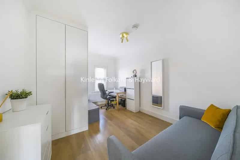 Two Double Bedroom Period Conversion West Hampstead