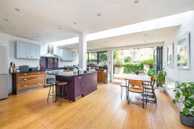 Semi-detached house to rent in Gilpin Avenue, East Sheen SW14