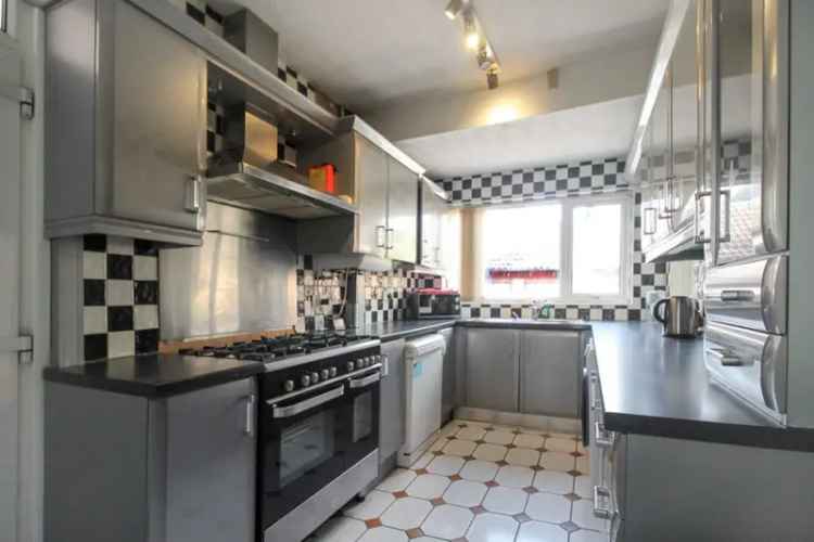 5 Bedroom House To Rent Available 01092025