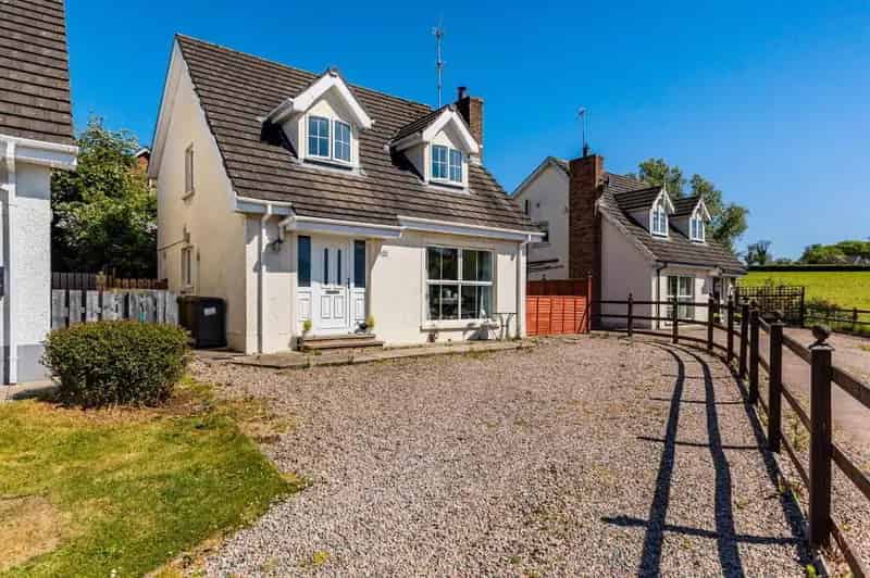 Detached 3 Bedroom Chalet Style Family Home Beautiful Countryside Views