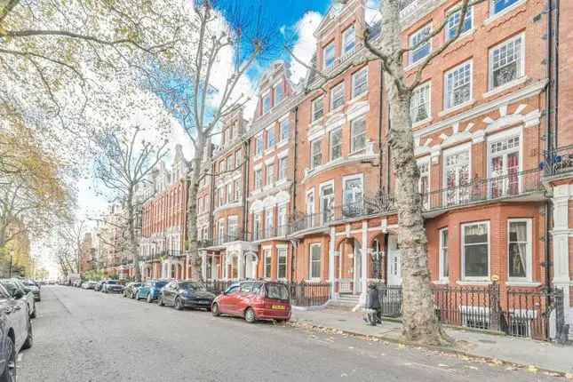 Flat to rent in Bramham Gardens, South Kensington, London SW5