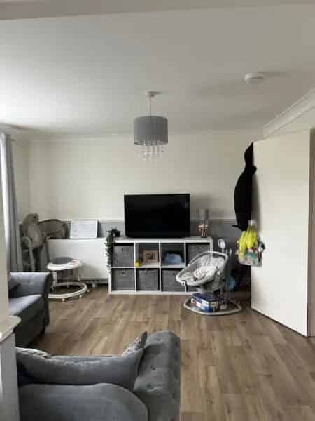 Flat For Rent , Gravesham, England