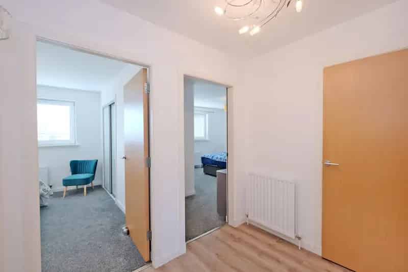 2 Bed Executive Apartment Hilton Campus Aberdeen Secure Parking