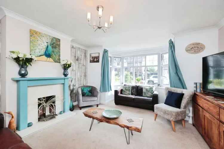 Five Bedroom Semi-Detached Home Cassiobury Estate
