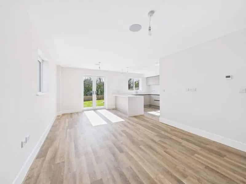 5 Bedroom House To Rent