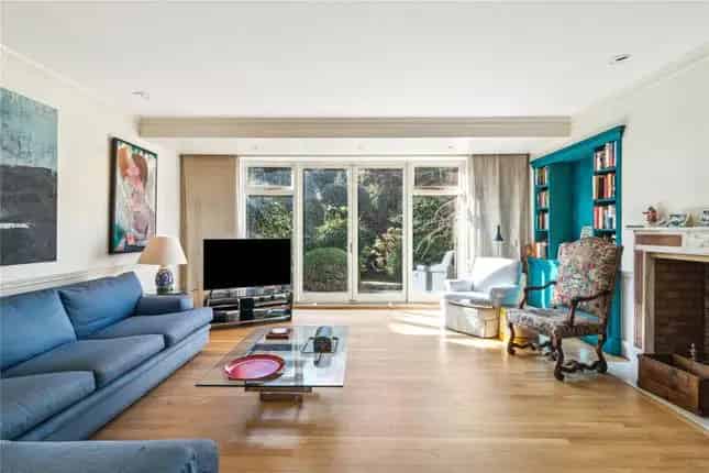 Chelsea Family Home Terraced House for Sale