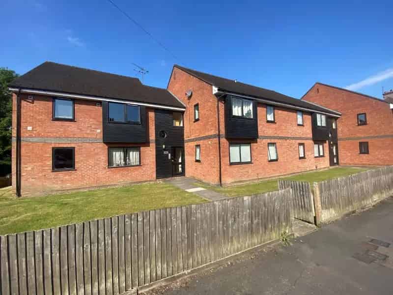 2 Bed Flat for Sale Mill End Rickmansworth
