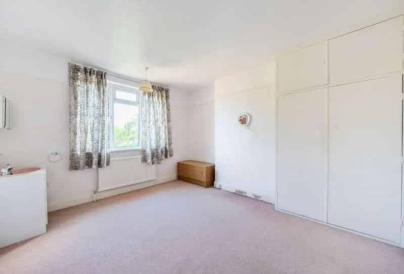 3 Bed Semi-Detached House For Sale - Modernisation Project