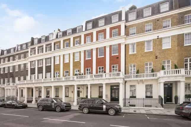 Flat for Sale in Eaton Place Belgravia London SW1X