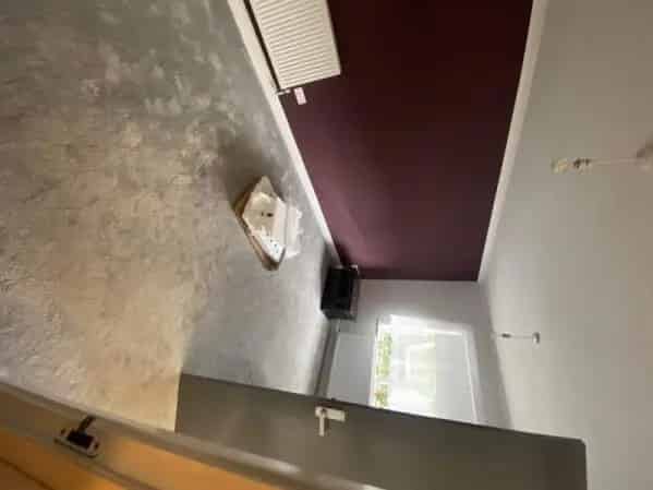 Spacious 2-Bed Flat Near Abbeydale Road and Heeley Retail Park