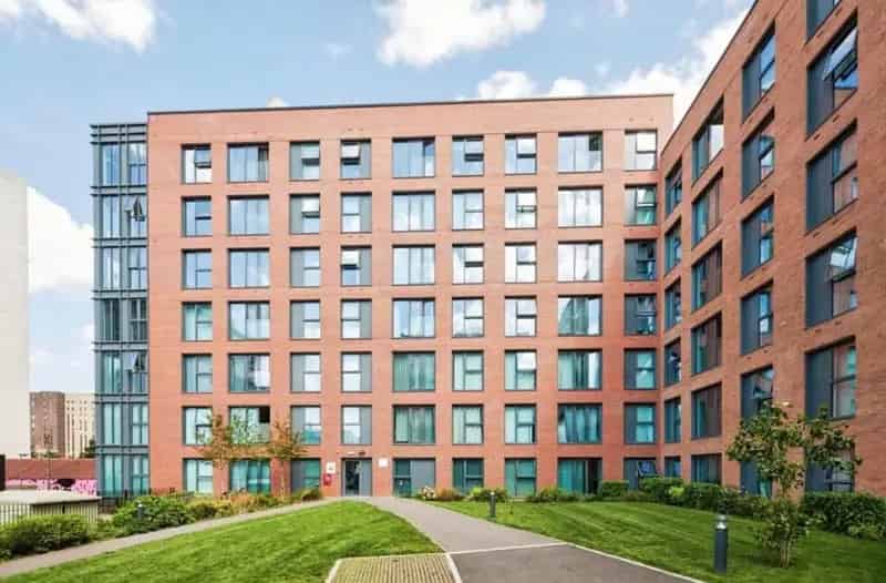 Luxury 2-Bedroom Apartment for Sale in Birmingham City Centre