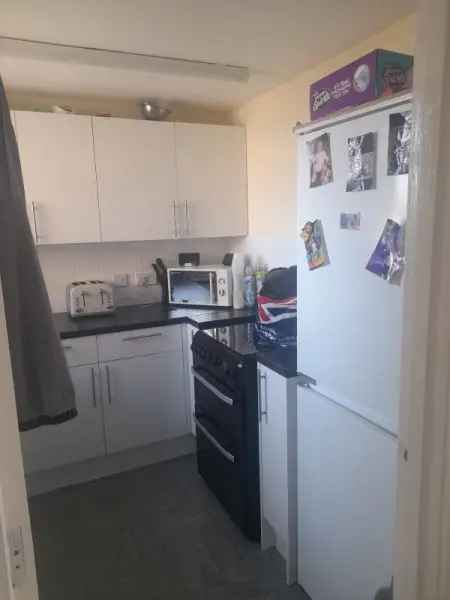 Flat For Rent in Thanet, England