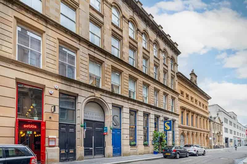 2 Bedroom Merchant City Apartment Glasgow