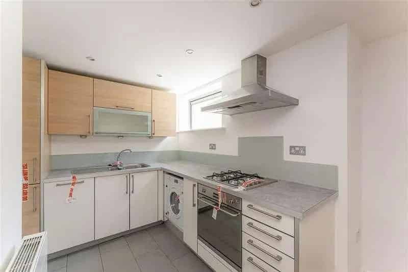 1 Bed Flat for Sale Modern Urban Living