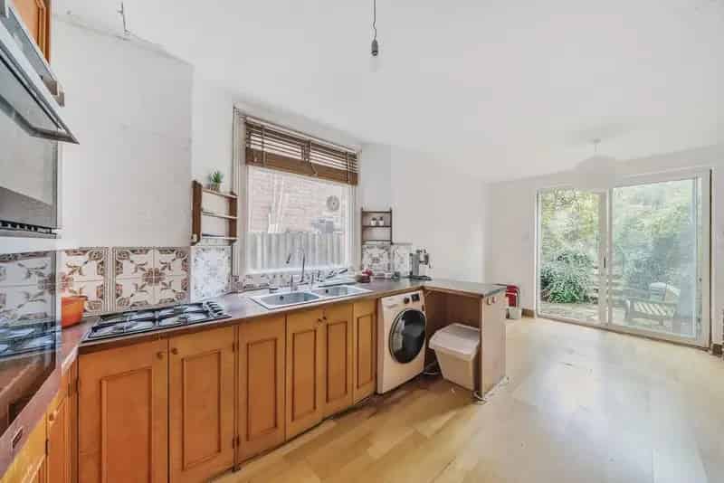 Three Bedroom Victorian Terrace House West Hampstead
