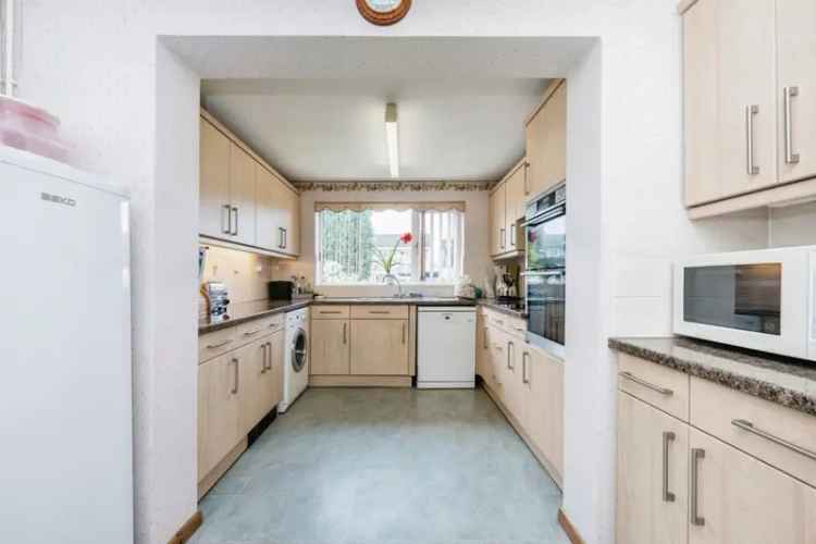 5 Bed Family Home in Milton Ernest