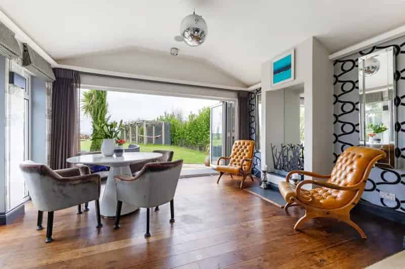 5 Bedroom Detached House for Sale in Northchapel