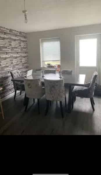 Large Kitchen, Good Rooms, Huge Garden - Block of 4 Flats