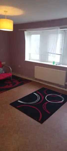 Flat For Rent in Borough of Swale, England