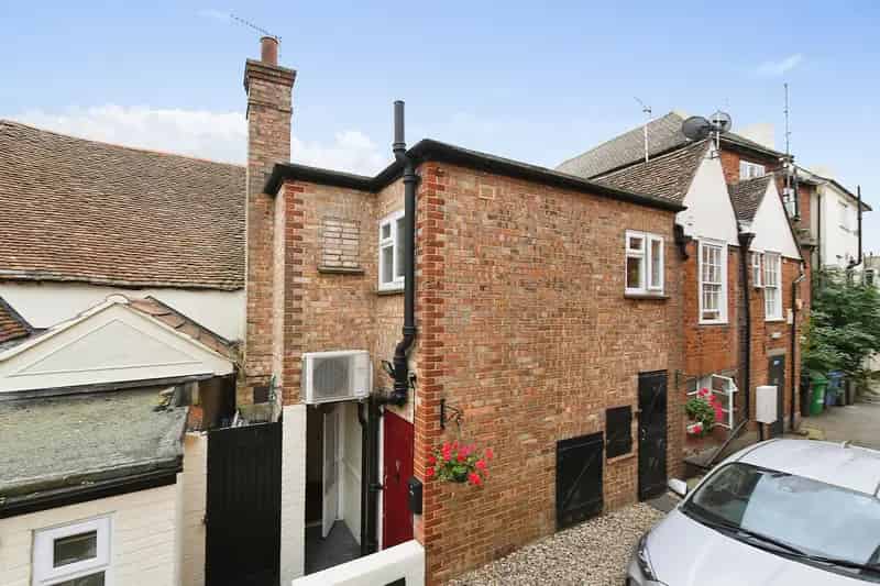 First Floor Maisonette Witham High Street Fully Renovated