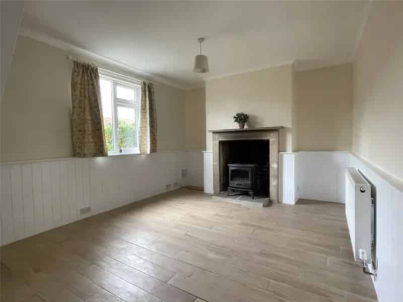 3 Bedroom House in Erlestoke - Long Term Let