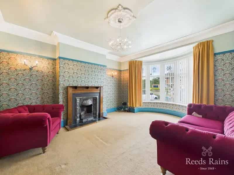4 Bedroom Semi Detached House for Sale Bridlington