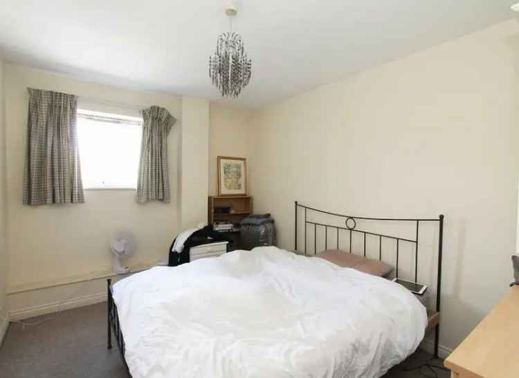 Two Double Bedroom Apartment Near Barbican Station