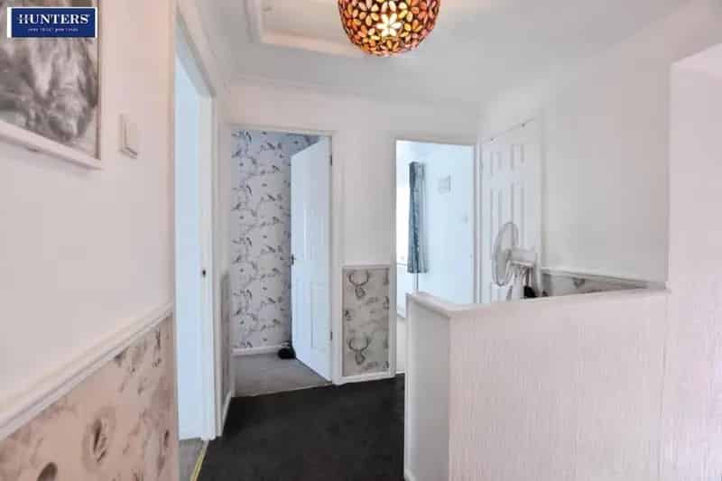 3 bed property for sale